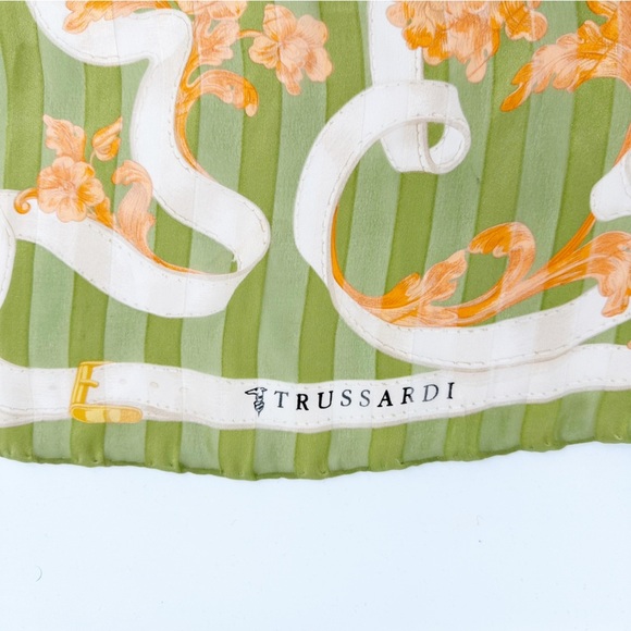 TRUSSARDI Vintage Silk Scarf 34 x 34 inches - Picture 3 of 5